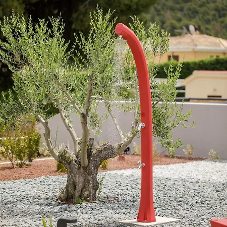 Sani E Belli, With Private Pool