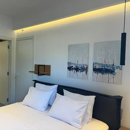 Sani E Belli, With Private Pool 别墅 撒尼海滩